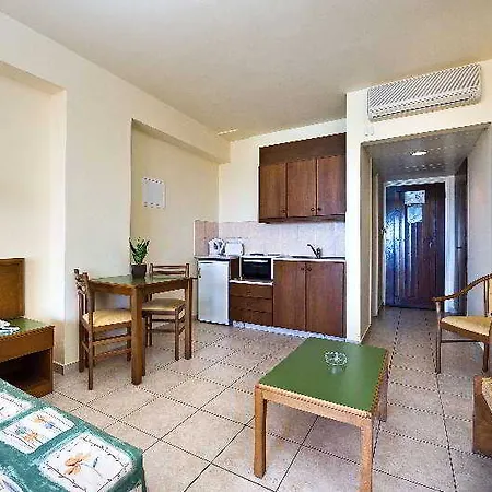 Ramada & By Wyndham Готель 4*